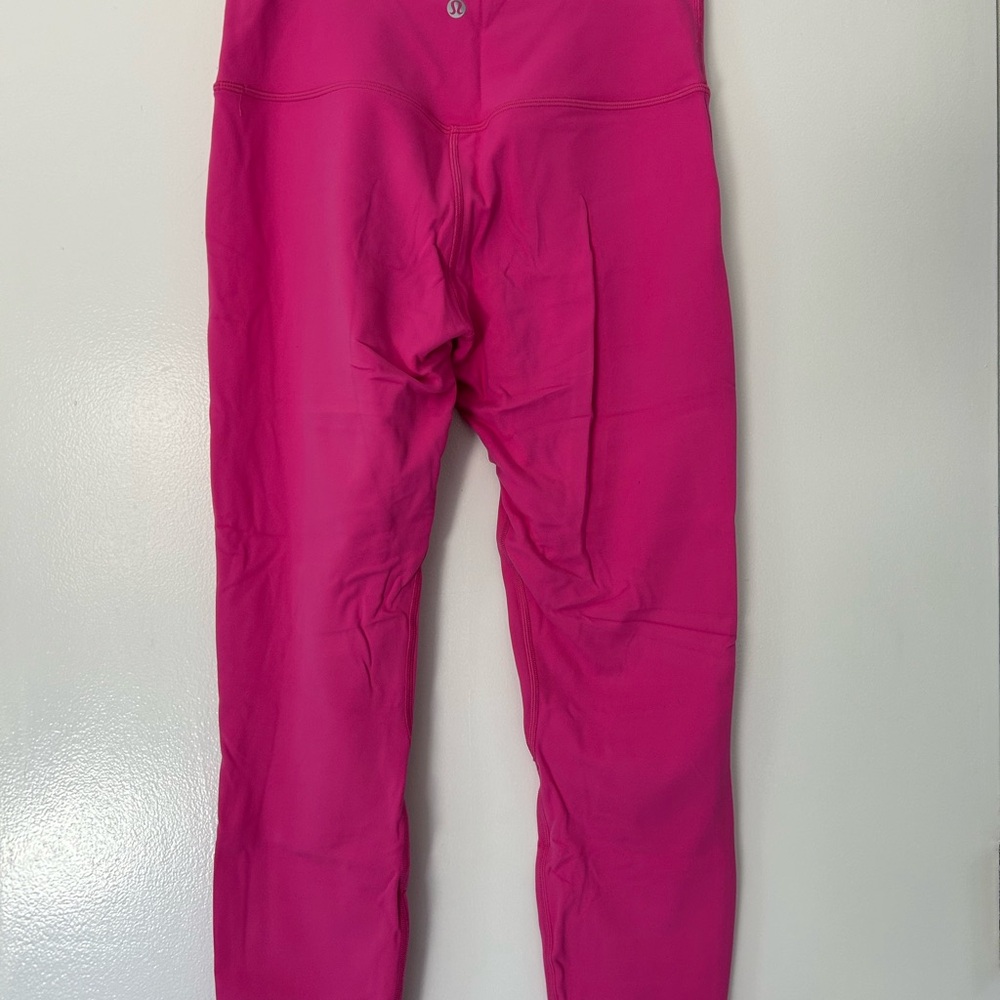 EUC Lululemon Align HR Pant 25" High-Rise Sz 8 Hot Pink Nulu Perfect Condition - Picture 2 of 2